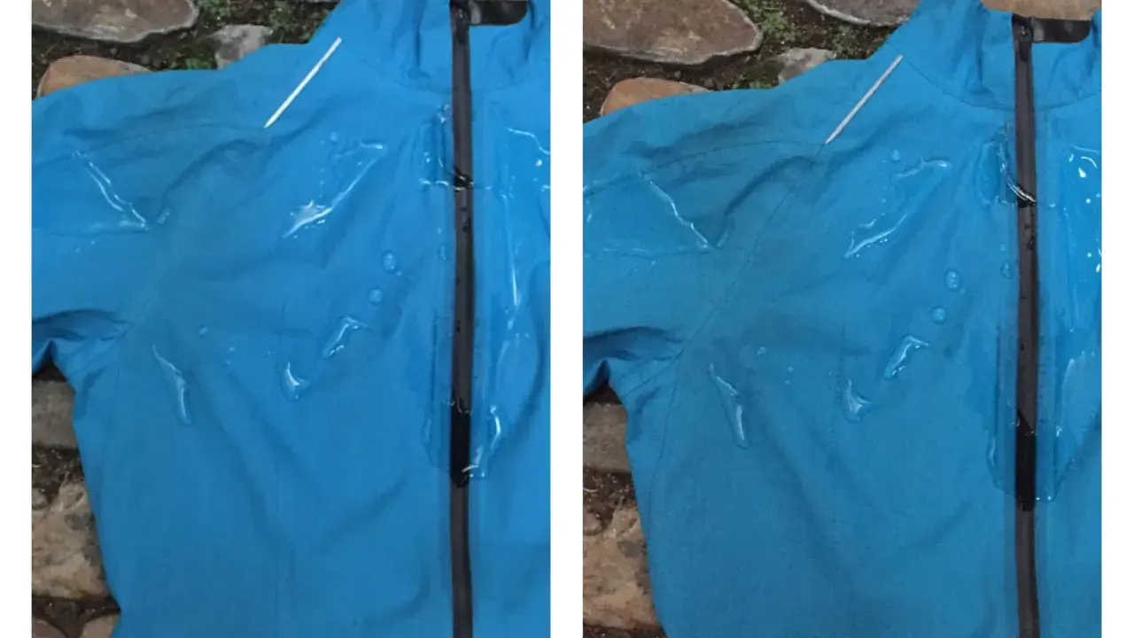 Zwei Ansichten einer blauen Regenjacke mit Wassertropfen. Die Jacke ist wasserabweisend und trocknet schnell.