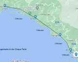 Karte zeigt, wo liegt Cinque Terre: Zugstrecke von Monterosso nach Riomaggiore mit Fahrzeiten.