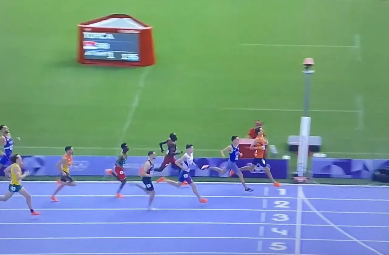 L&auml;ufer im Rennen, Jakob Ingebrigtsen k&auml;mpft um die F&uuml;hrung.