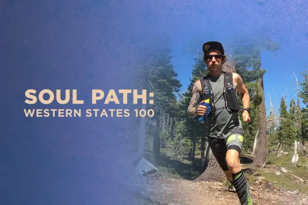 Läufer auf dem "Soul Path" Trail, bereit für die Western States 100.
